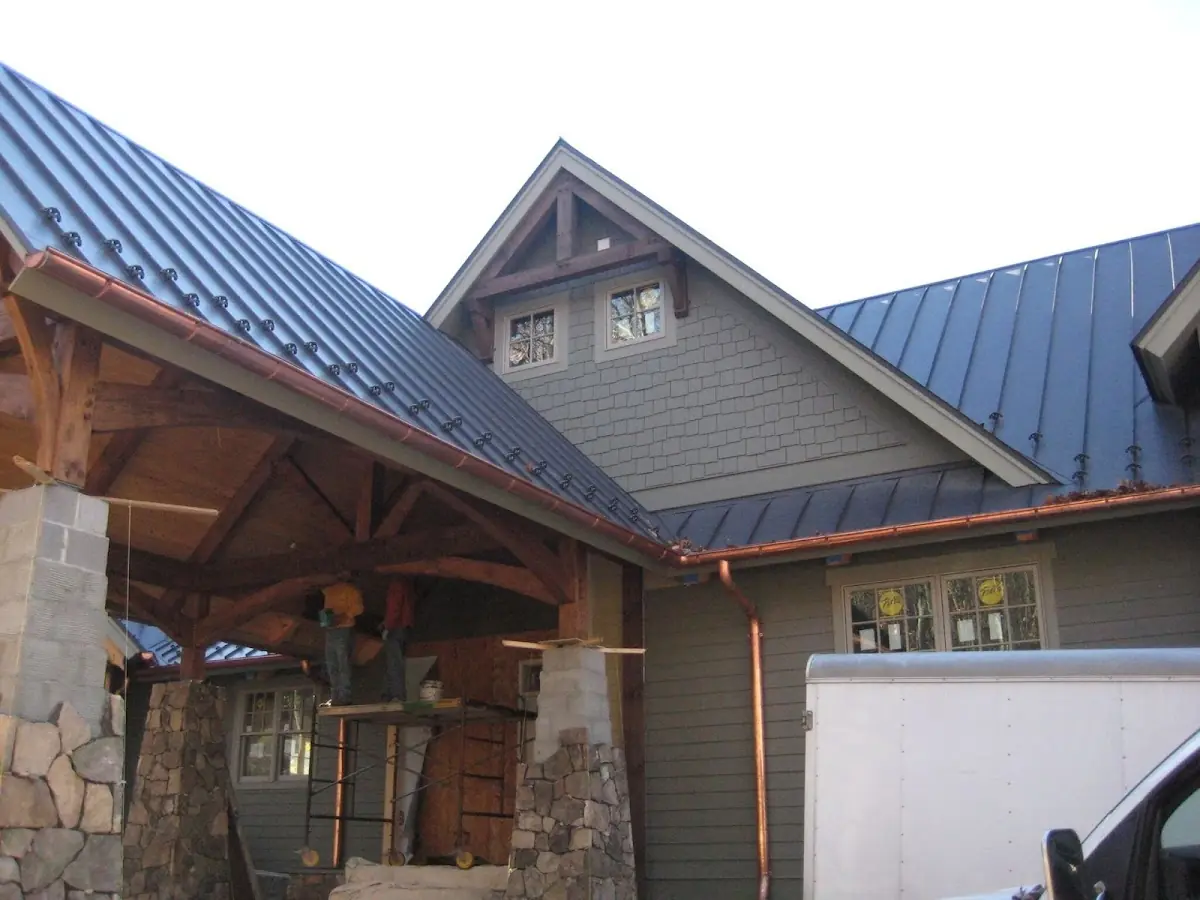 Craftsman Roofing team delivering quality roofing work in Glenside